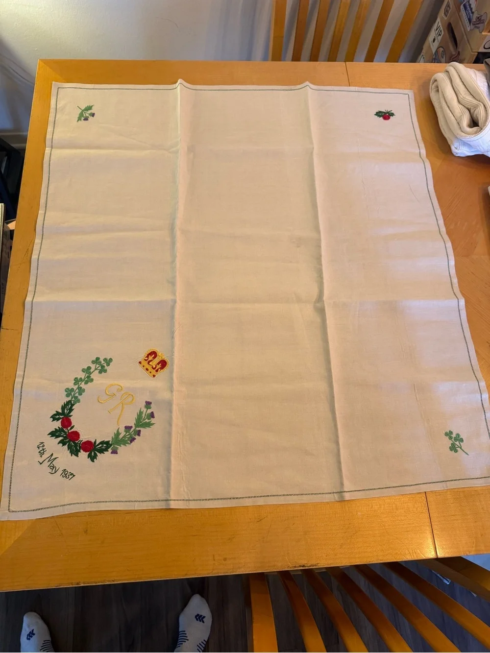 Vintage 1937 King George VI Coronation Embroidered Linen Tablecloth 35”